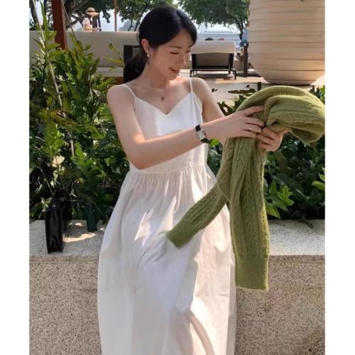 Korean chic summer new style French style V-neck exposed collarbone high waist slimming solid color suspender dress long skirt