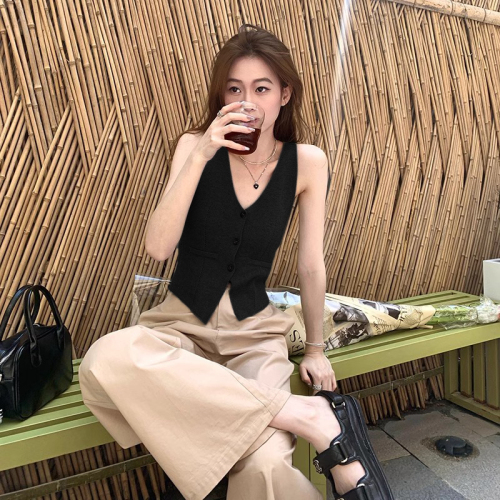 Retro Knitted Vest Vest Women's 2024 Spring and Summer New Slim Fashionable Slim Fit Stacked Sleeveless V-Neck Vest