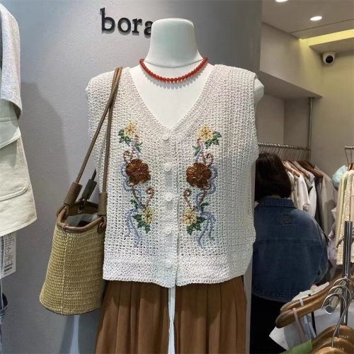 Thirteen lines of summer Chinese style embroidery crochet hollow vest for women Korean style loose V-neck woolen vest top