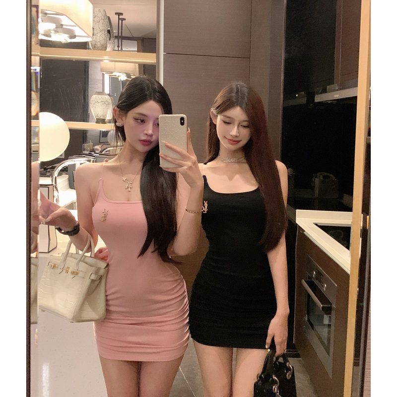 Pure Desire Sexy Slim Tank Top Women's Short High Waist Pleated Slimming Hip Skirt