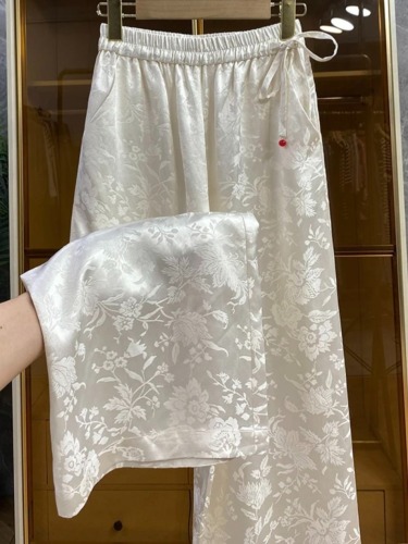 New Chinese style national style velvet pants for women spring 2024 new soft and waxy loose drape narrow version straight wide leg casual pants