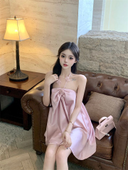 Actual shot ~ Summer new three-dimensional flower pink halterneck irregular strap satin tube top for women