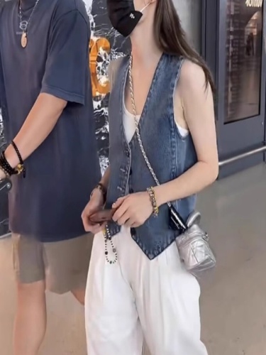 Thin Korean fashion top sleeveless vest stacked denim cardigan V-neck all-match casual vest vest for women summer