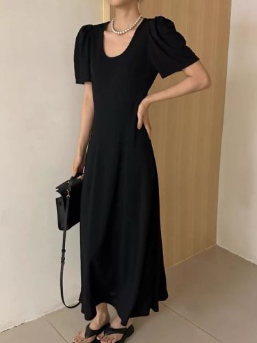 Modern 197 French puff sleeve U-neck dress for women summer Hepburn style waist slimming black long skirt T6529