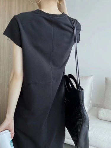 Short-sleeved straight white bottoming T-shirt dress for women 2024 spring and summer new mid-length skirt vest dress