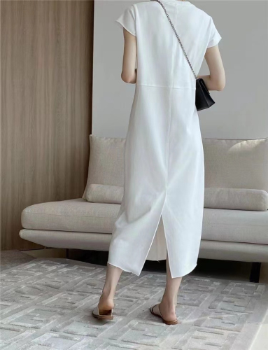 Short-sleeved straight white bottoming T-shirt dress for women 2024 spring and summer new mid-length skirt vest dress