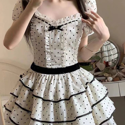 Chiffon fabric + original method 2024 temperament polka dot cake skirt design lace exquisite short skirt for women