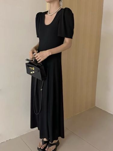 Modern 197 French puff sleeve U-neck dress for women summer Hepburn style waist slimming black long skirt T6529