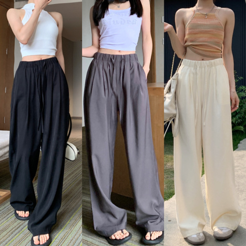 Real shots of airy floor-sweeping pants, wide-leg pants, high-waisted loose-fitting straight pants