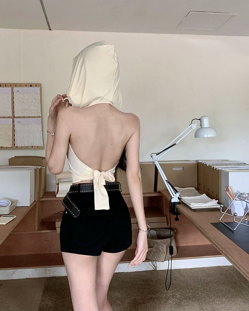 Real shot of cool rock music festival big backless hooded vest women's strappy pleated sexy sleeveless top trendy