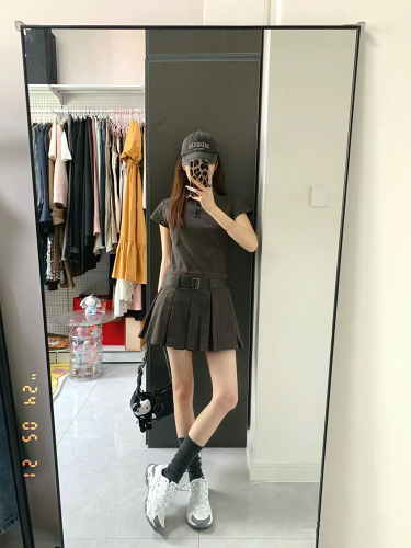 Real shot Summer gray simple polo collar short-sleeved dress fake two-piece pleated skirt