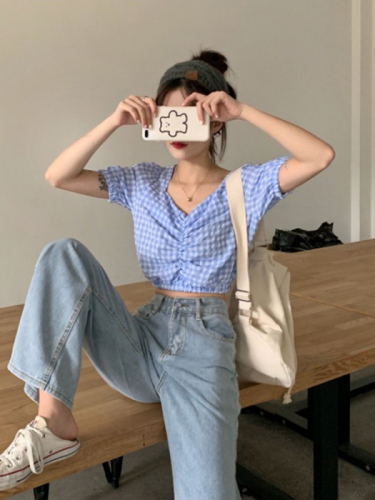 Wide-leg jeans for women, trendy Instagram-style, high-waisted, slimming, draping, loose fit, extra-long for tall individuals, floor-length wide-leg pants