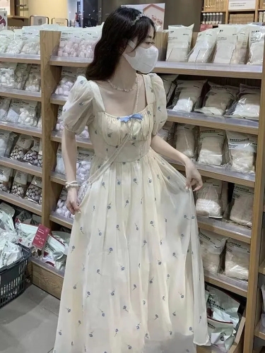 French gentle style, super fairy and sweet temperament, puff sleeve floral dress, summer new style, waist-cinching long skirt for female students