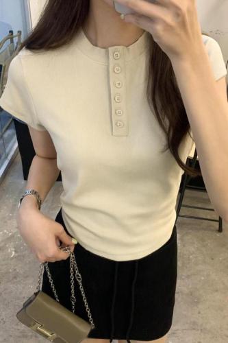 Actual photo of small half-breasted round neck threaded T-shirt for women summer 2024 new style right shoulder short-sleeved top