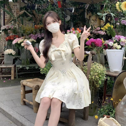 Summer French Tea Break Square Neck Bow Floral Dress Small Women Gentle Street Holiday Style Short Skirt