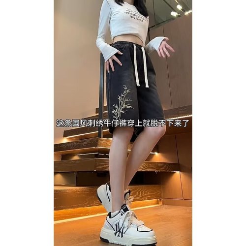 New Chinese style embroidered denim shorts for women summer thin loose retro medium pants trendy brand large size washed 5-point pants