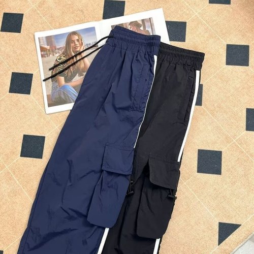Spring and summer new overalls for women with large pockets, loose and high-rise trousers, outdoor mountaineering quick-drying mopping casual pants