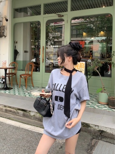 Actual shot of letter printed T-shirt for women summer loose mid-length versatile casual Korean style lazy style casual top