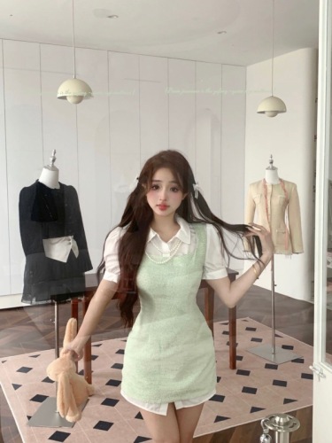 Real shot of lop-eared rabbit mint green scented pearl shirt fake two-piece dress for women