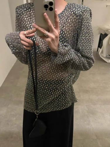 Modern 197 flash silver jacquard long-sleeved T-shirt for women summer new sexy see-through shoulder pad round neck sun protection top