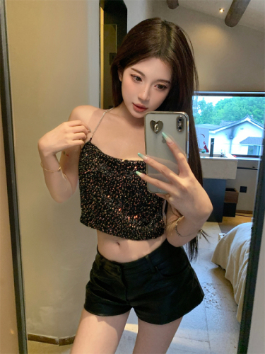 Real shot of fashionable sequined sexy low-cut backless chain discreet design halterneck suspender top for women