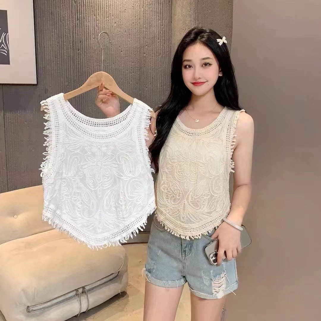 New chic and stunning sleeveless vest for women. Summer sweet and spicy layered outer wear design with unique western style fashionable top.