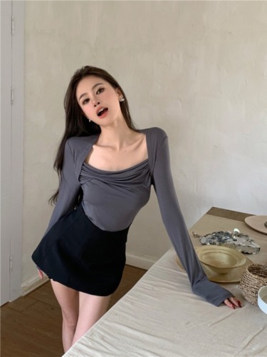 Actual shot ~ early spring French niche square collar pleated bottoming shirt sexy and versatile long-sleeved T-shirt