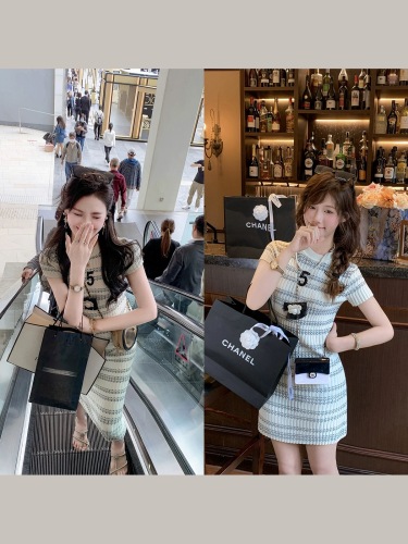 Fish Rabbit's Rabbit Round Neck Striped Knitted Dress Women's 2024 Summer Small Fragrance Style Mid-Length Skirt