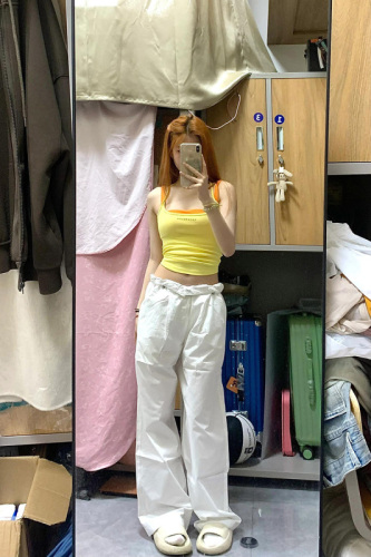 韩版hiphop字母黄色吊带背心女夏季短款高级感别致休闲百搭上衣潮