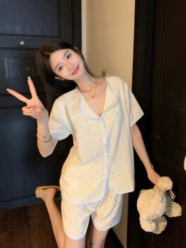 Real shot of colorful polka dot cardigan short-sleeved shorts and trousers three-piece home clothes comfortable student pajamas set