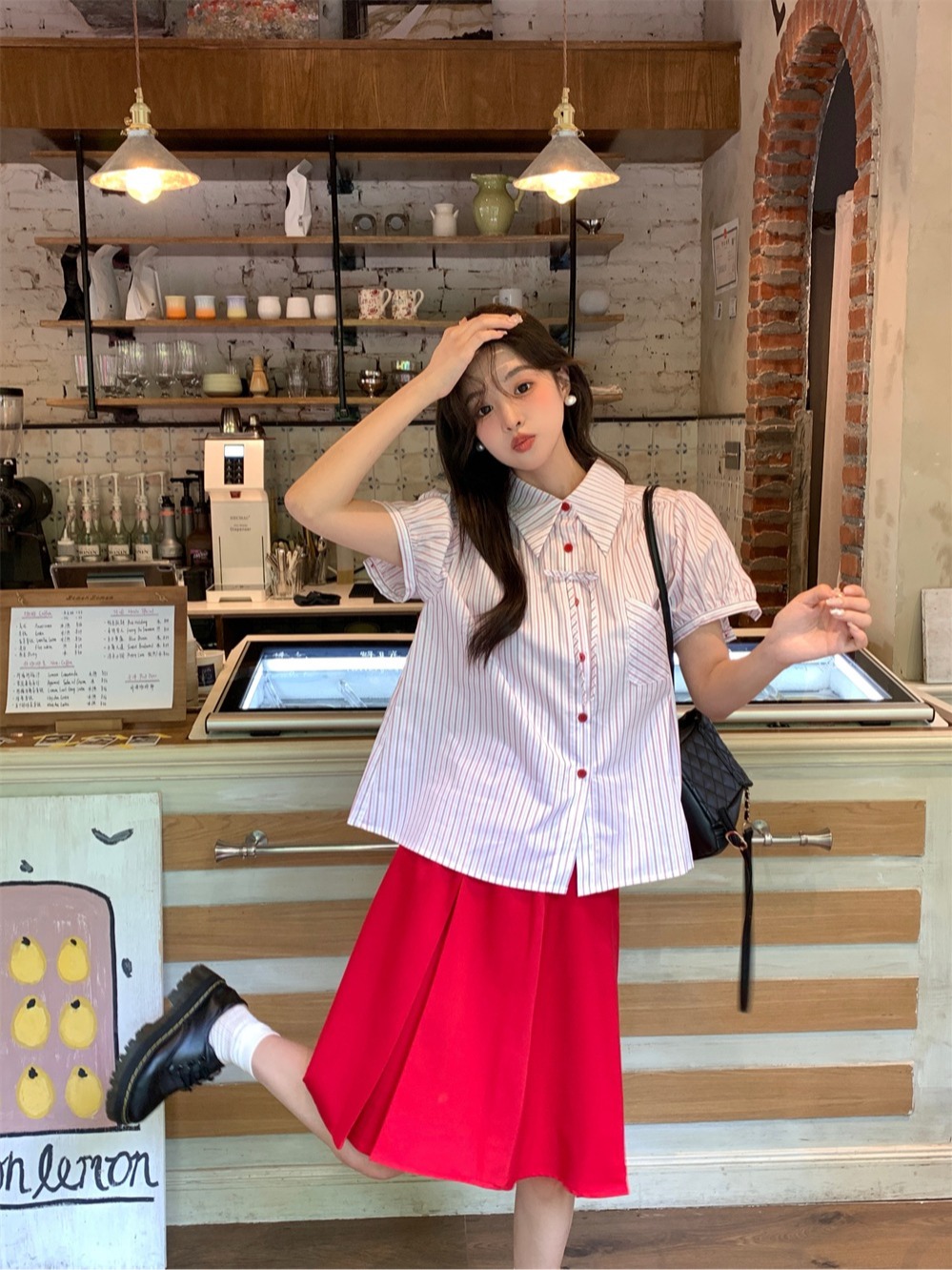 Actual shot ~ Korean style lapel bow striped loose short-sleeved shirt + high-waist slimming A-line skirt