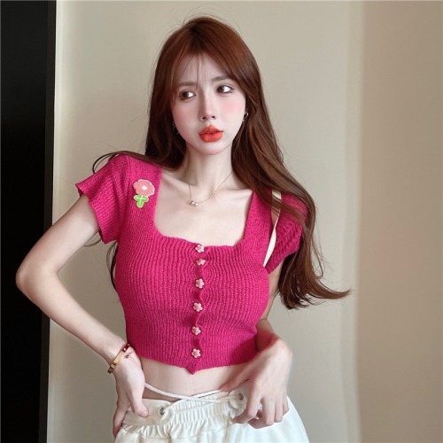 Tmall quality knitted square neck short-sleeved t-shirt design sense summer pure desire sweet hottie sexy short top