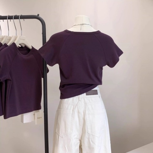 美式紫色正肩短袖t恤女夏季2024新款辣妹修身显瘦短款小飞袖上衣