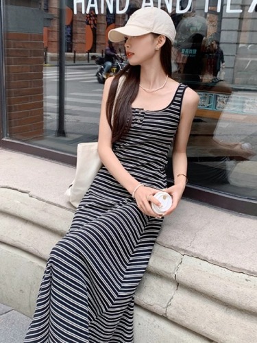 French Striped Suspender Knitted Dress Women's Spring 2024 Summer New Loose Versatile Long Skirt