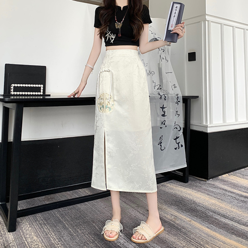 National style retro jacquard temperament hip-covering skirt women's new high-waisted mid-length one-step slit skirt