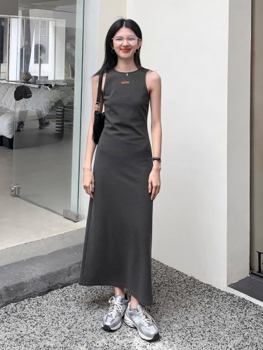 Sexy hot girl's hip-hugging long skirt, high-end, slim-fitting vest dress, waist-slimming skirt