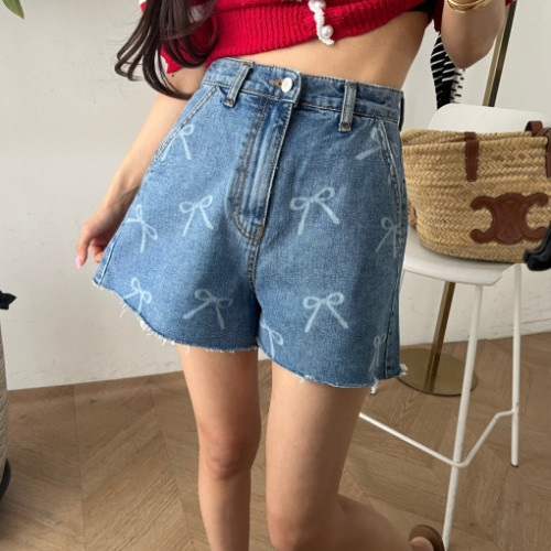 Vintage washed bow print wide leg denim shorts