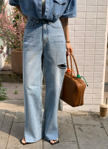 Summer high-waisted ripped straight jeans and slit trousers