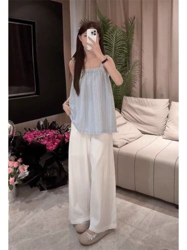 2024 new style of women's summer clothing, pure desire casual striped strappy top, vacation style tube top, fashionable and versatile small shirt trend