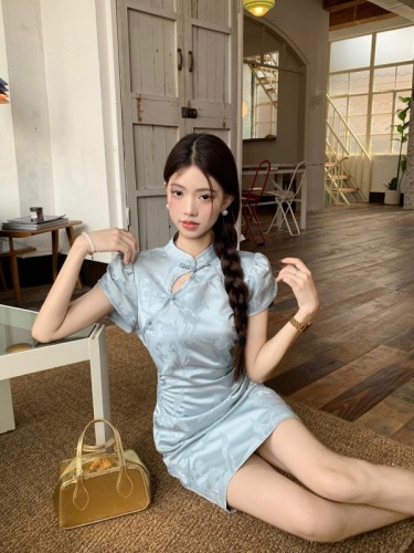 Actual shot ~ Chinese style new Chinese style dress for women Xia Xuelan jacquard temperament stand collar cheongsam short sleeve skirt