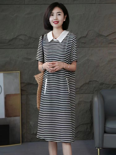 Loose and casual Korean style slimming striped dress mid-length women's 2024 summer new fashionable skirt