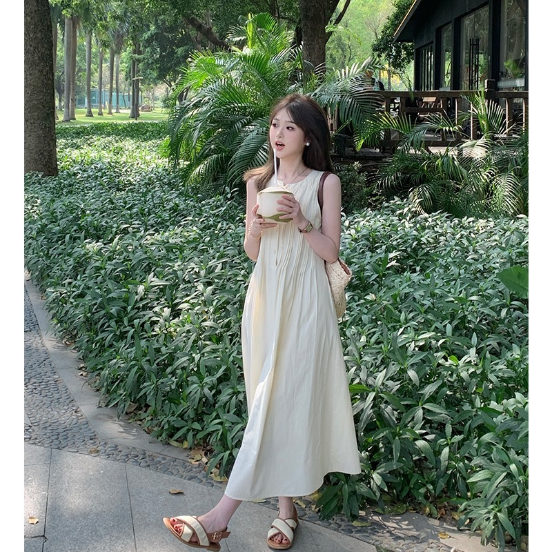 韓版別致絕美心動周小個子背心裙女2024年設計感裙子溫柔慵懶風