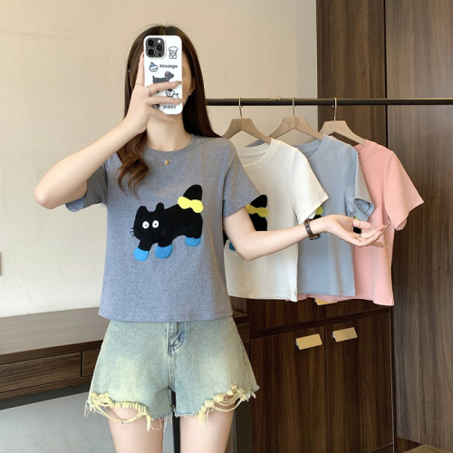 Plus size women's new embroidered cartoon short-sleeved tops