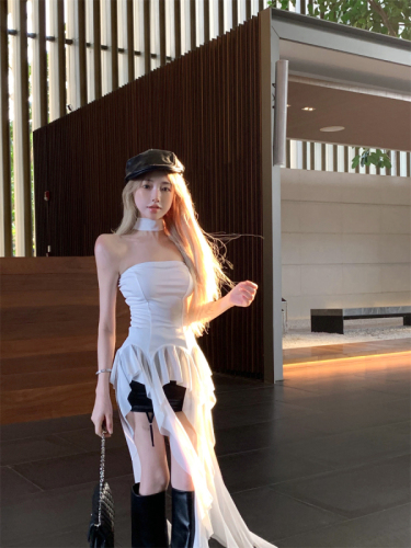 Real shot of Pure Desire Irregular Fairy Elegant Ruffle Design Slim Tube Top Skirt