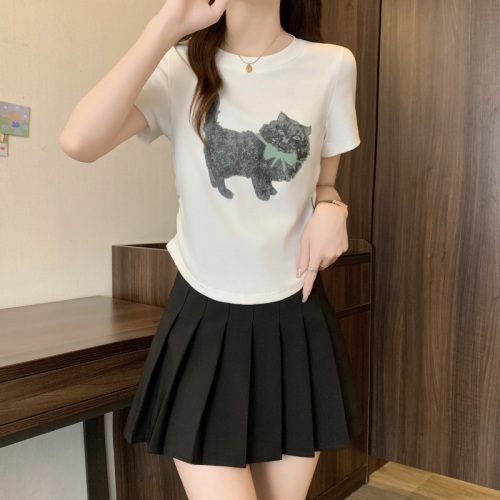 Plus size women's new gray cat fashion pleated short-sleeved top