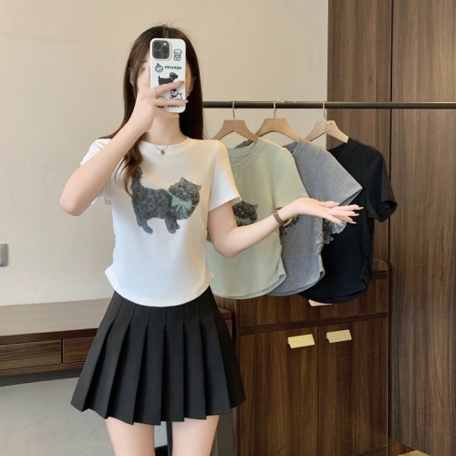 Plus size women's new gray cat fashion pleated short-sleeved top