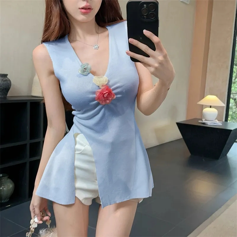 Tmall quality temperament three-dimensional flower sleeveless vest for women, fashionable and chic, slim mid-length slit top