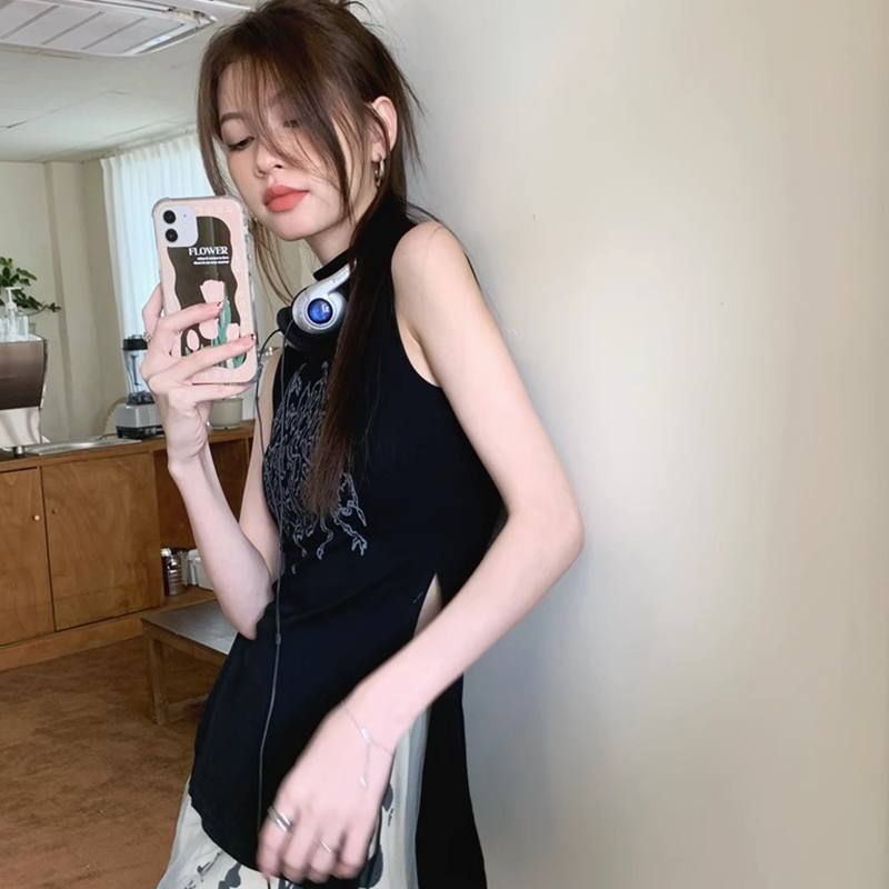 Retro New Chinese Style Slim Slit Sleeveless Vest Top Women's Summer National Fashion Hot Girl Short Skirt