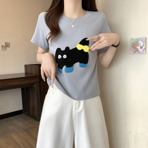 Plus size women's new embroidered cartoon short-sleeved tops