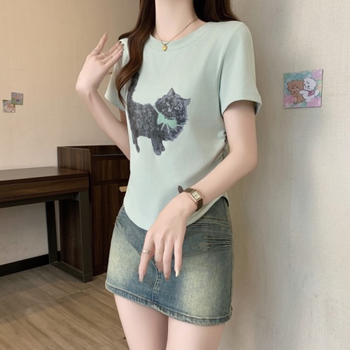 Plus size women's new gray cat fashion pleated short-sleeved top